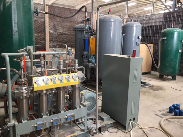 trạm nạp kh&iacute; nitơ